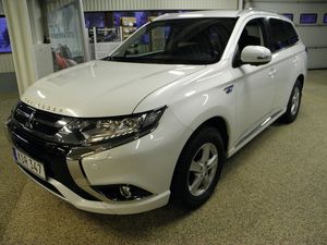 Mitsubishi Outlander 2016
