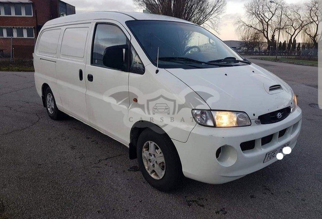 Hyundai H1 2004