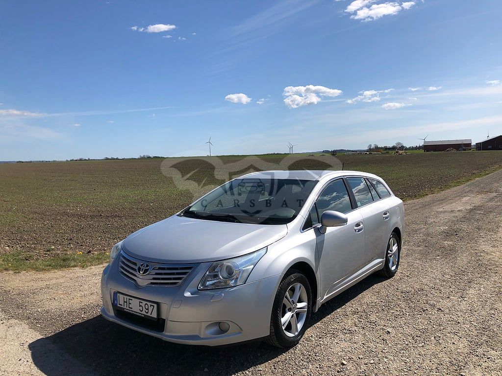 Toyota Avensis 2010