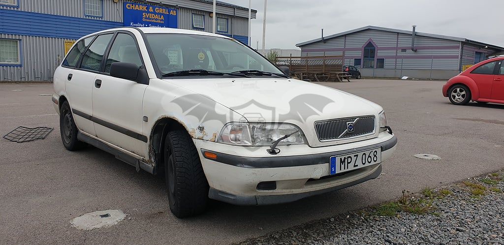 Volvo V40 1999