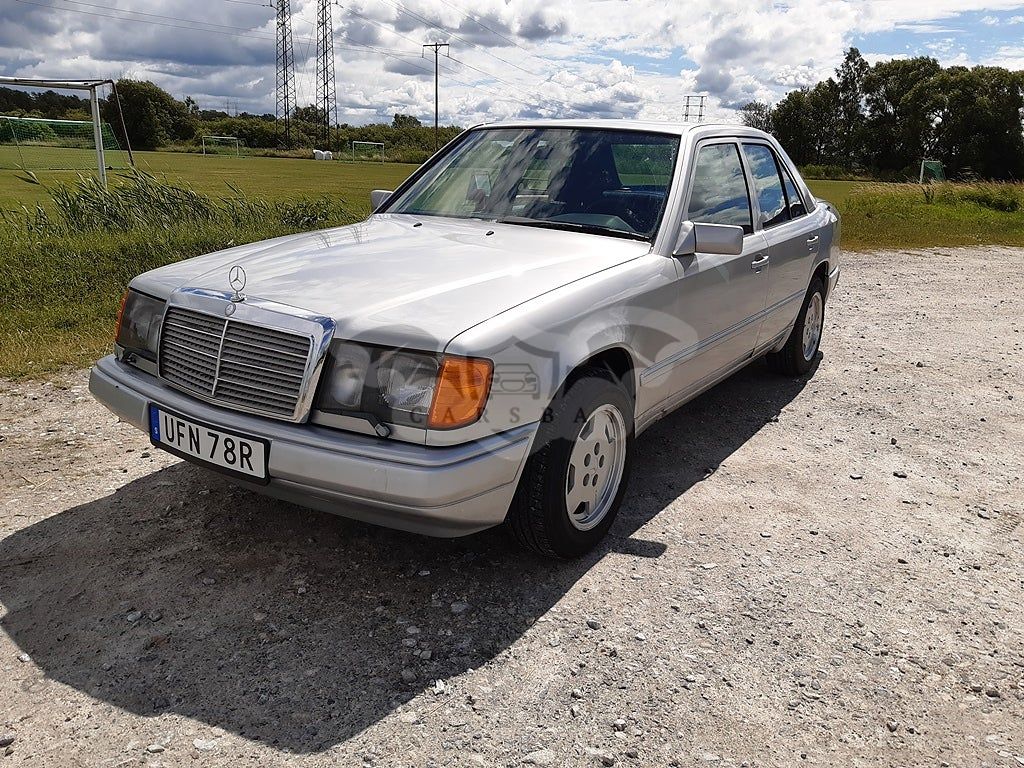 Mercedes-Benz 300 1985