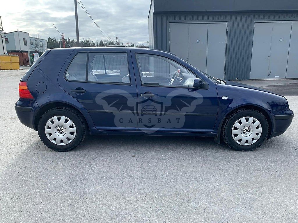 Volkswagen Golf 2002