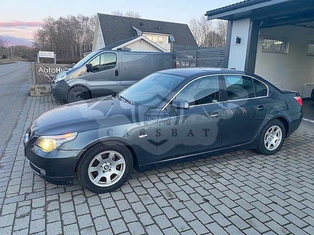 BMW 5 Series 523 2008
