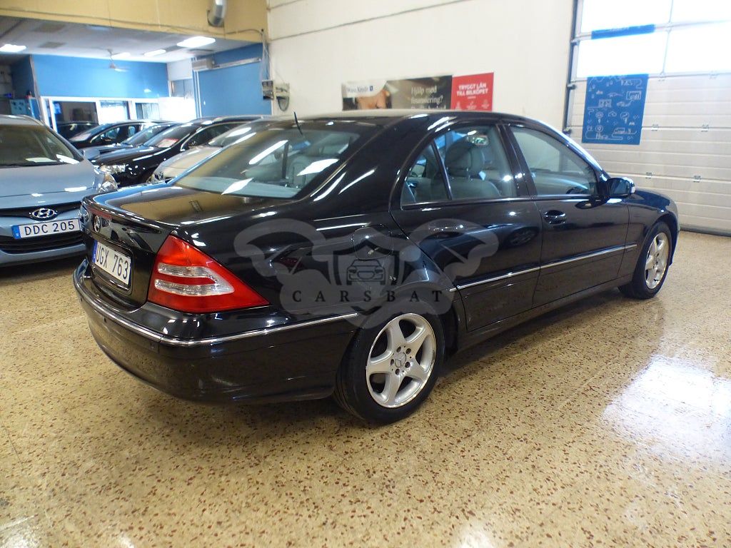 Mercedes-Benz C 2003