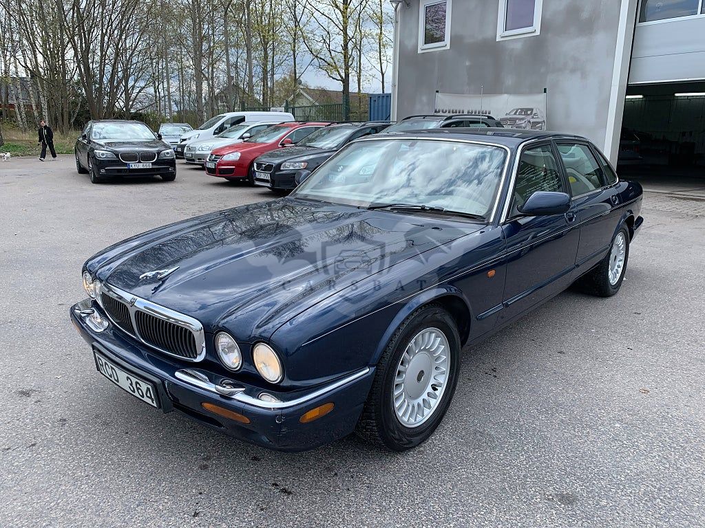 Jaguar XJ 2001