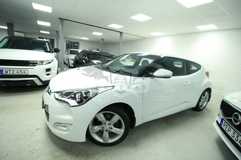 Hyundai Veloster 2012
