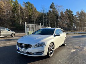 Volvo V60 2015