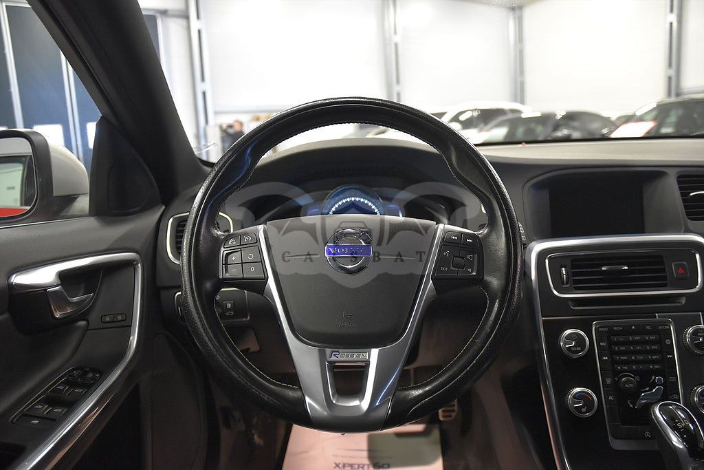 Volvo V60 2016