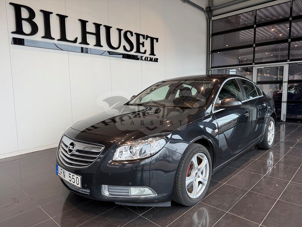 Opel Insignia 2011
