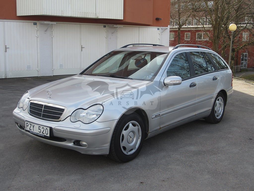 Mercedes-Benz C 2003