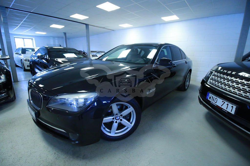 BMW 7 Series 740 2010