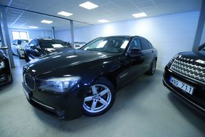 BMW 7 Series 740 2010