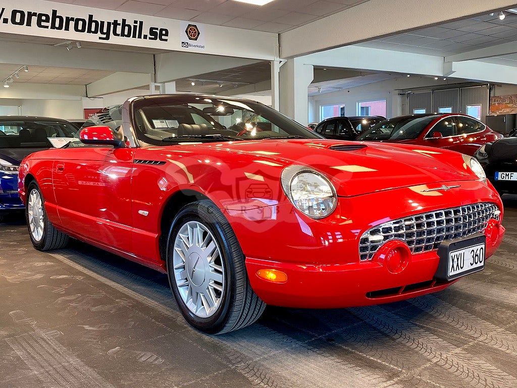 Ford Thunderbird 2002