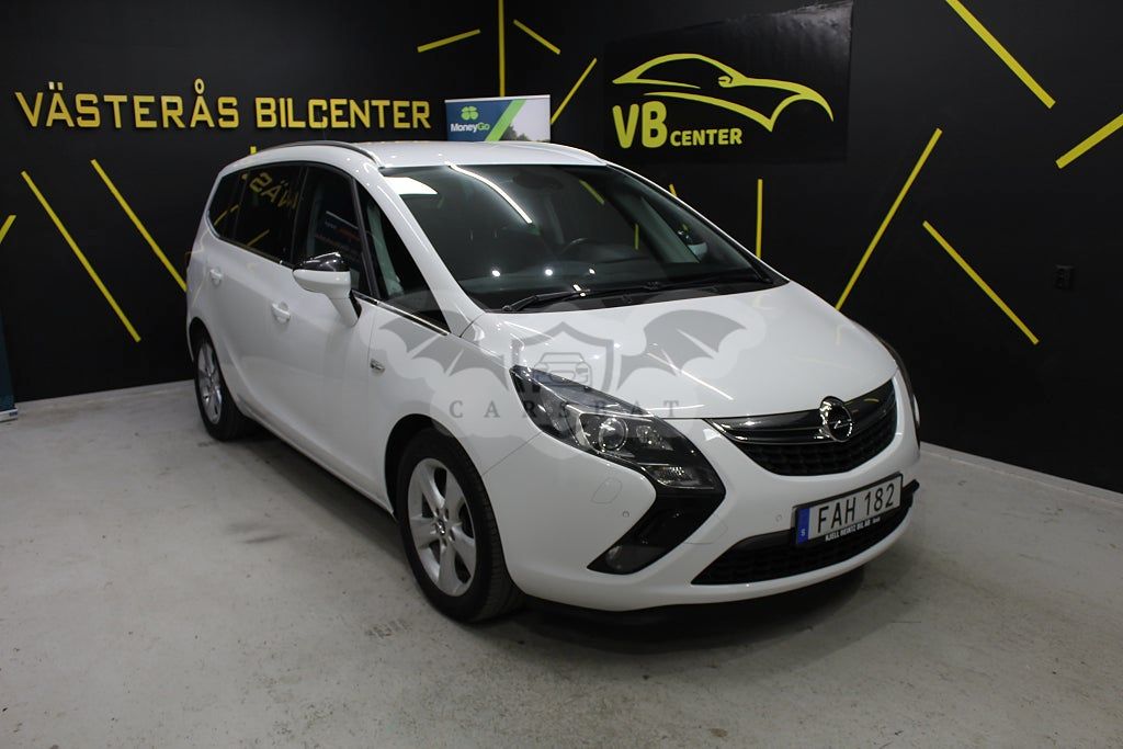 Opel Zafira 2012