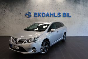 Toyota Avensis 2015