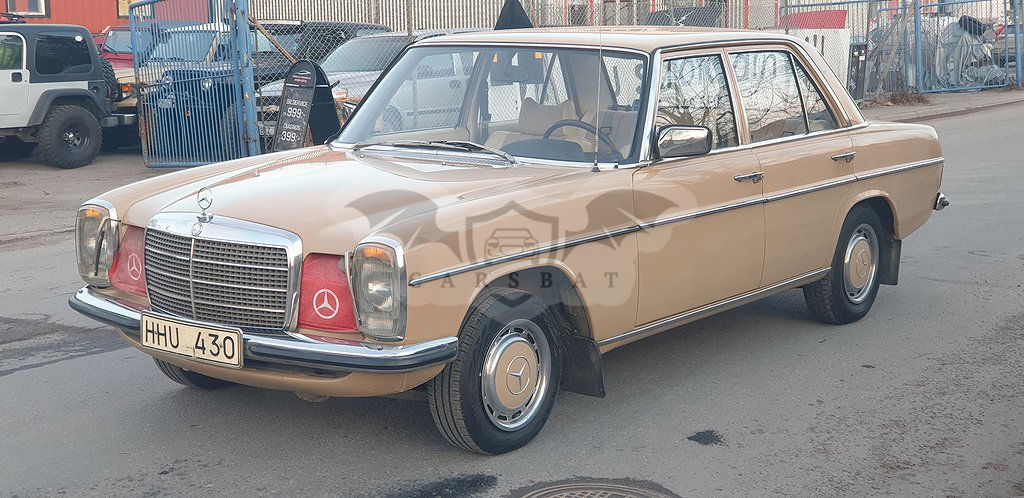 Mercedes-Benz 250 1974