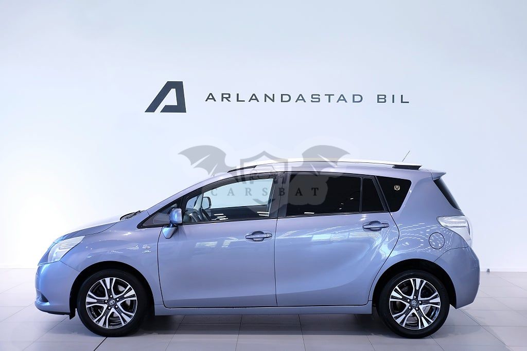Toyota Verso 2011