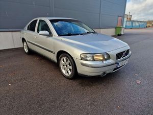 Volvo S60 2004