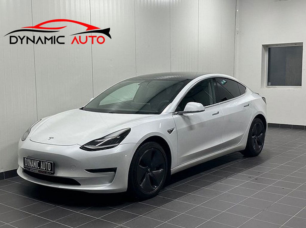 Tesla Model 3 2020