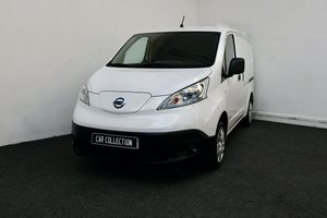 Nissan NV200 2015