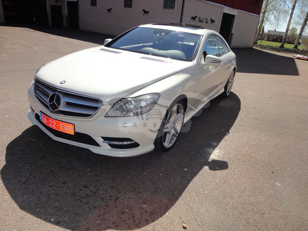 Mercedes-Benz 500 2011