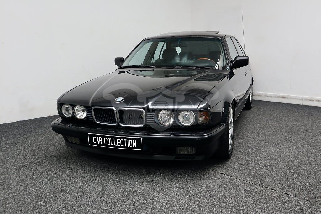 BMW 7 Series 750 1990