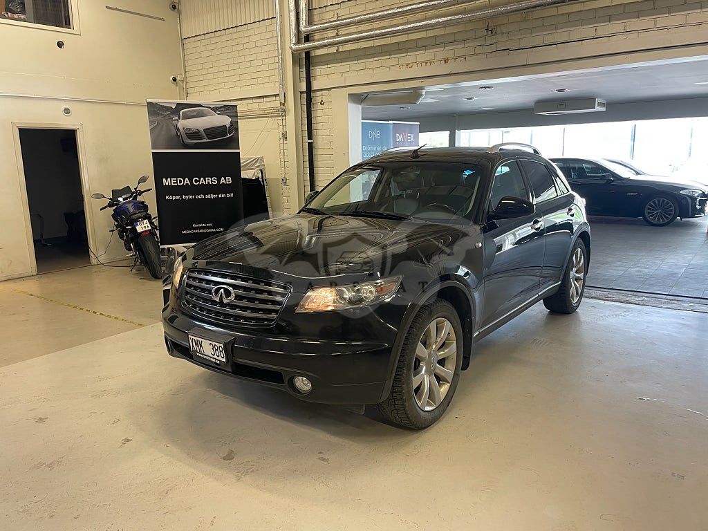 Infiniti FX 2005