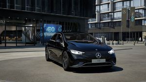 Mercedes-Benz EQE 2025