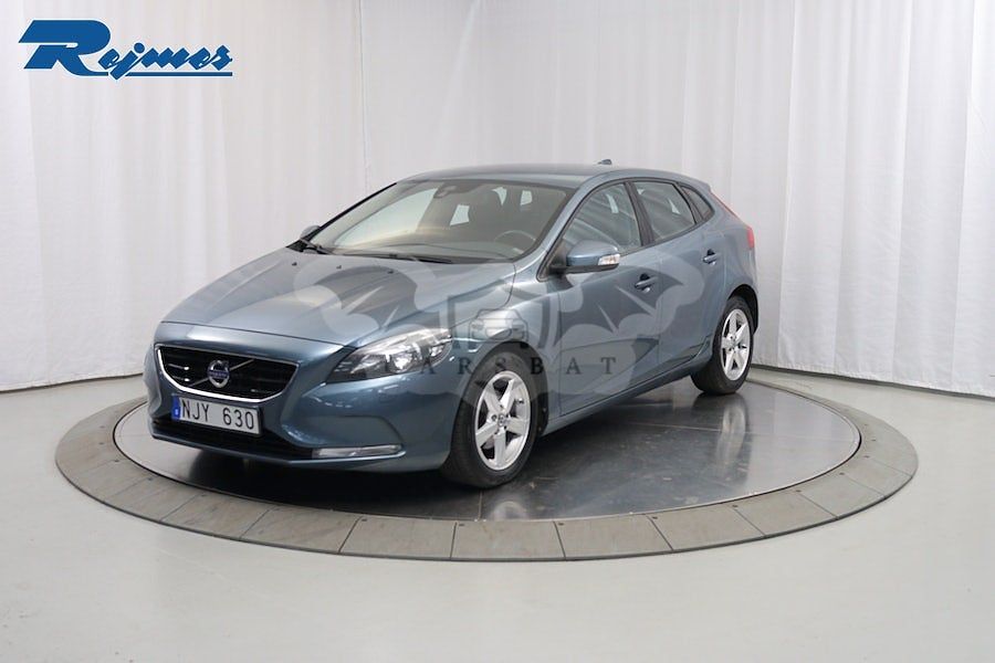 Volvo V40 2014