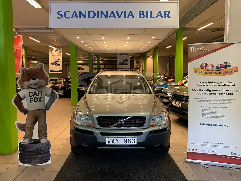Volvo XC90 2004