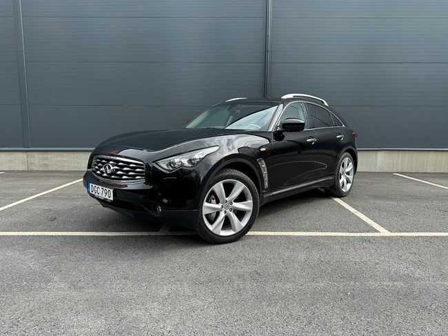 Infiniti FX 2011