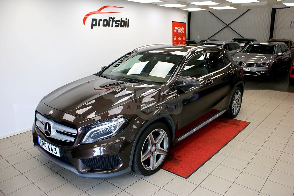 Mercedes-Benz GLA 2014