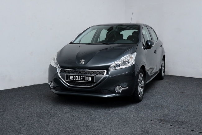 Peugeot 208 2012