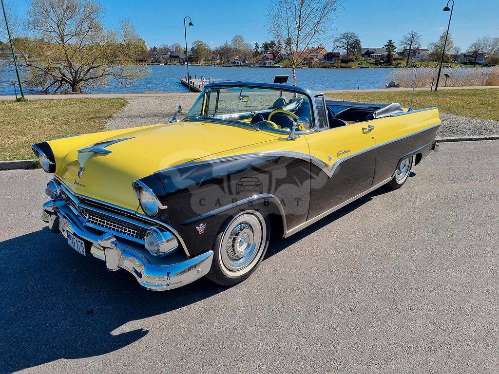 Ford Fairlane 1955