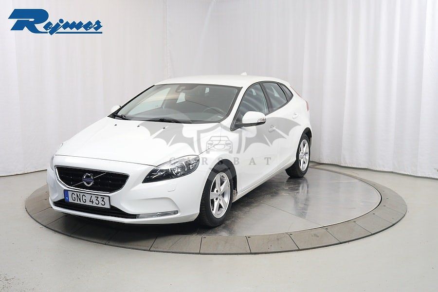 Volvo V40 2016