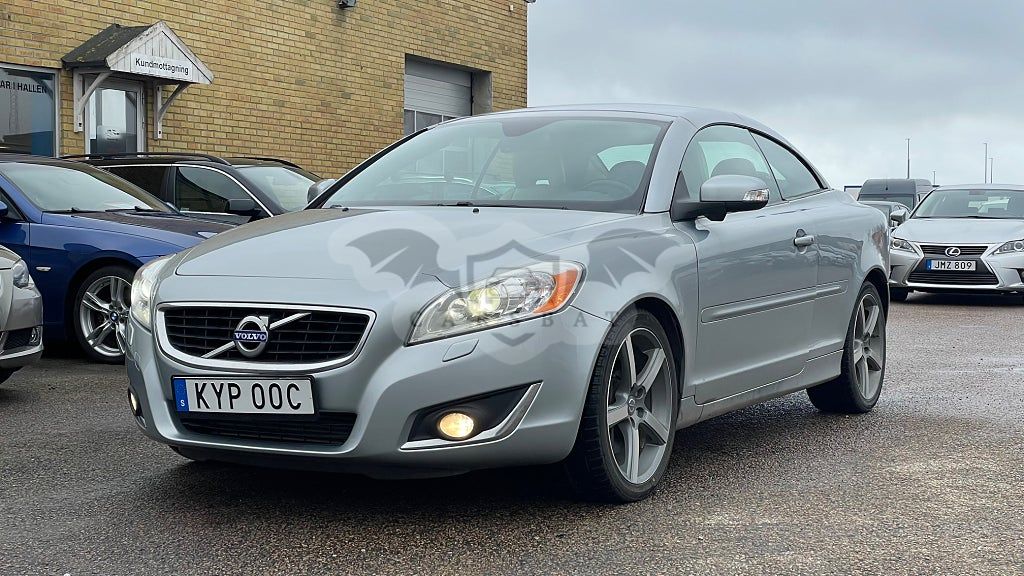 Volvo C70 2012