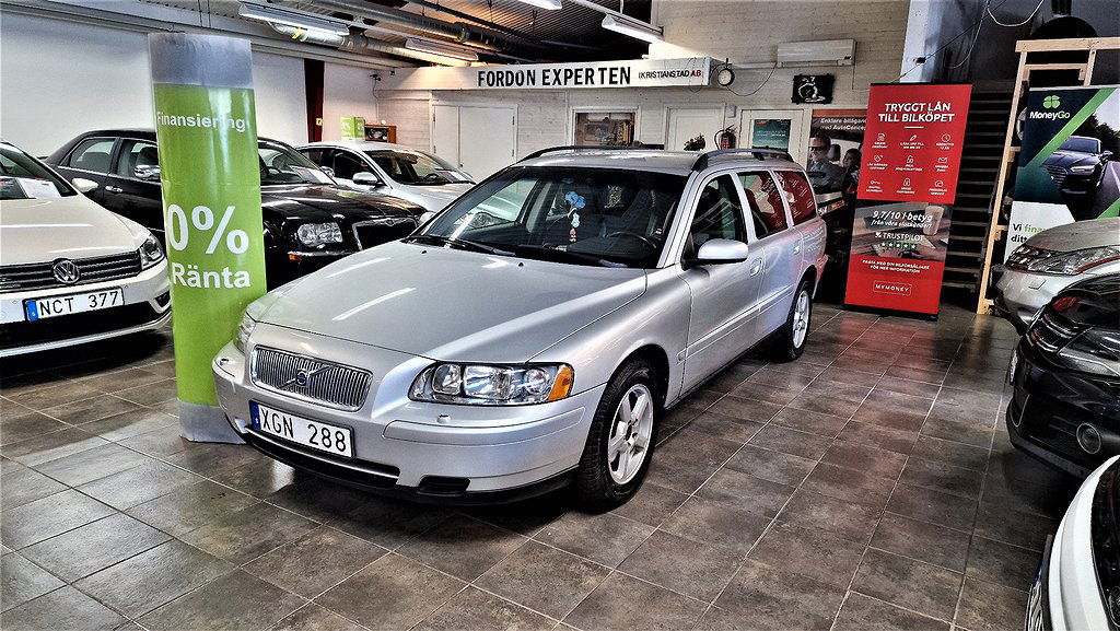 Volvo V70 2005