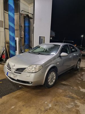 Nissan Primera 2004