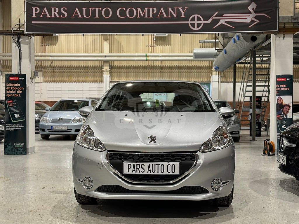 Peugeot 208 2014