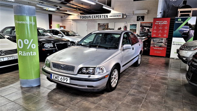 Volvo S40 1998