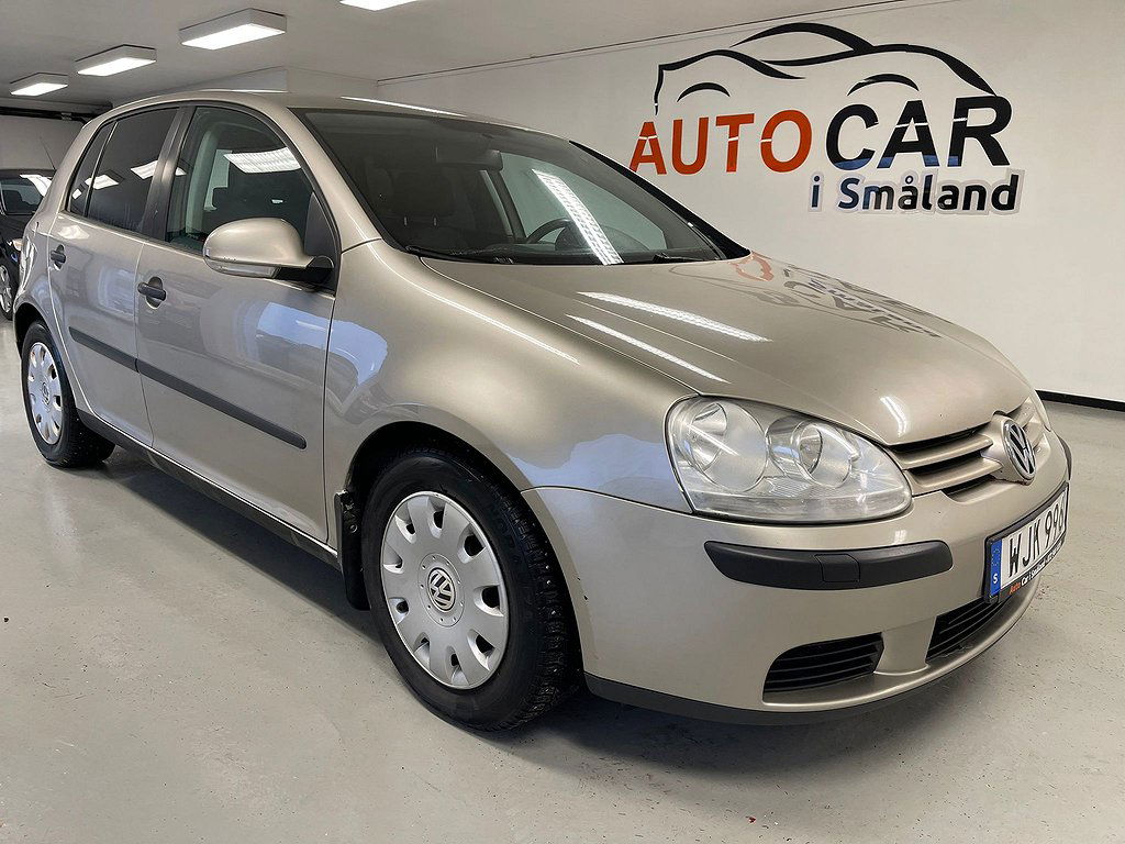 Volkswagen Golf 2004