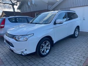 Mitsubishi Outlander 2013