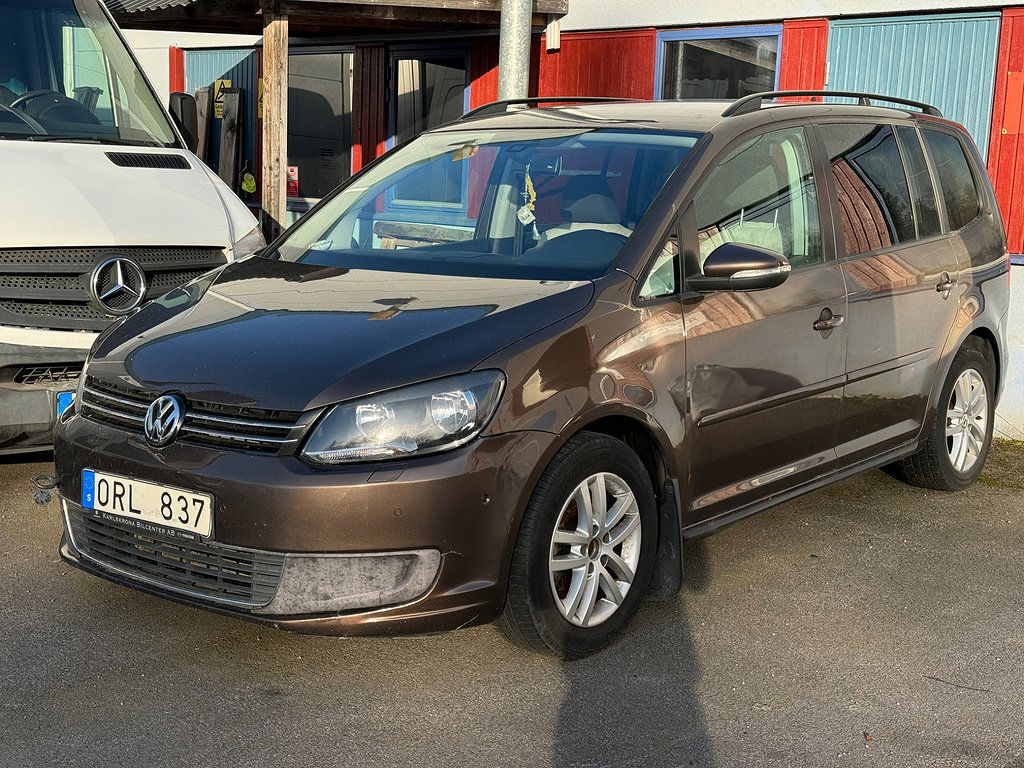 Volkswagen Touran 2011