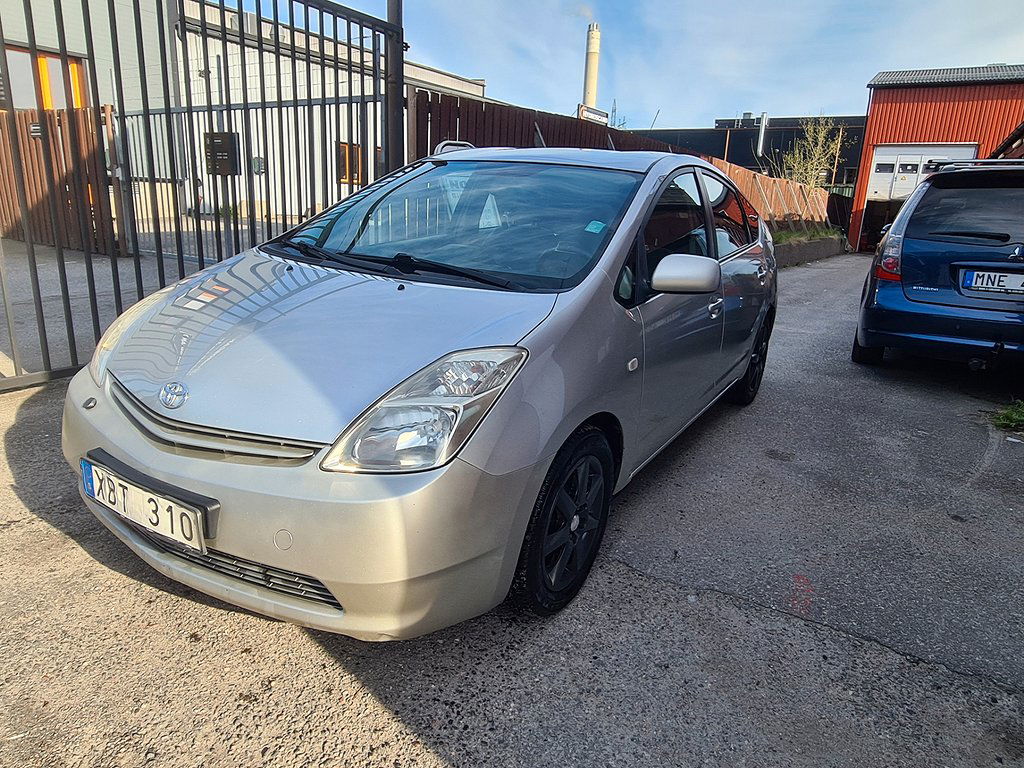 Toyota Prius 2005