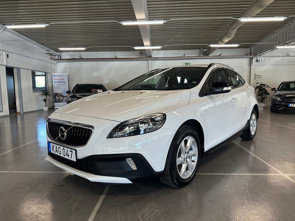 Volvo V40 2018