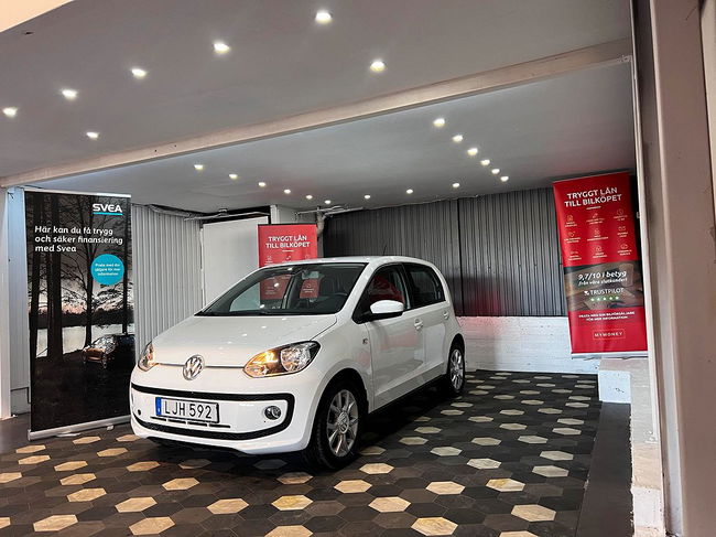 Volkswagen Up! 2014