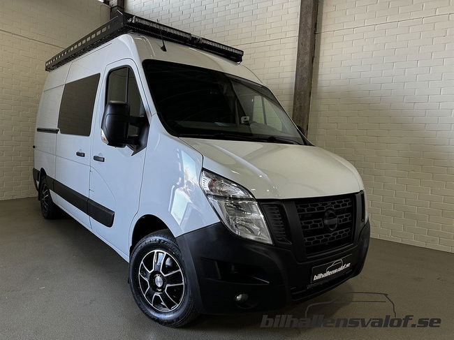 Nissan NV400 2016