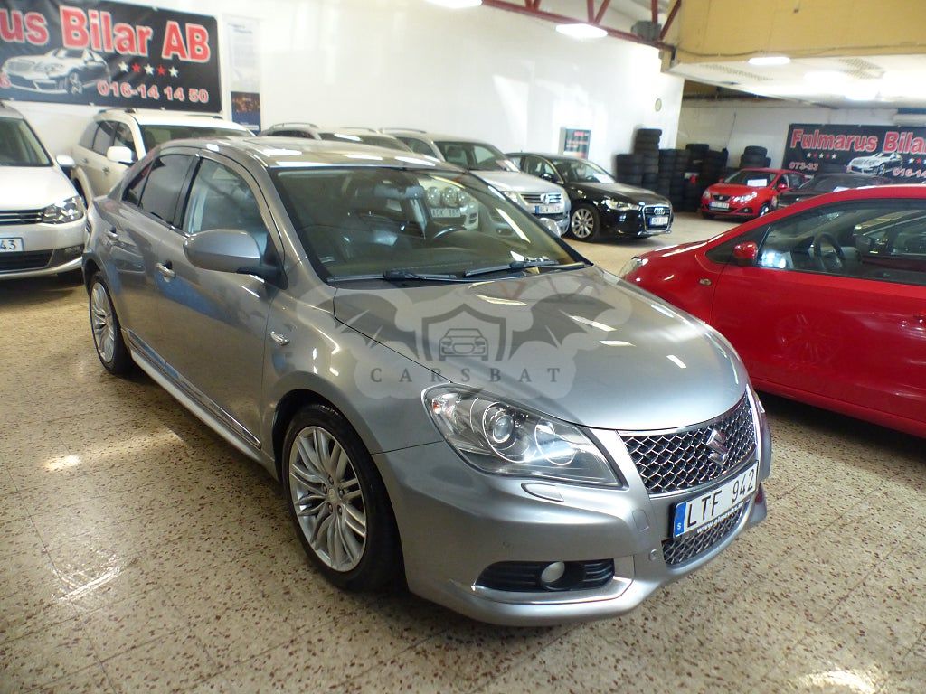 Suzuki Kizashi 2011