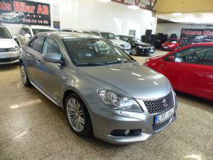 Suzuki Kizashi 2011