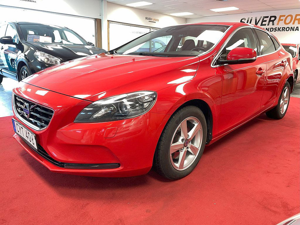 Volvo V40 2014